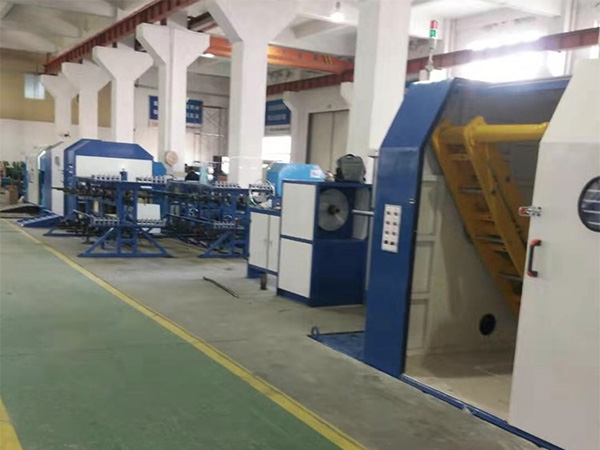 钢丝高速缠绕机